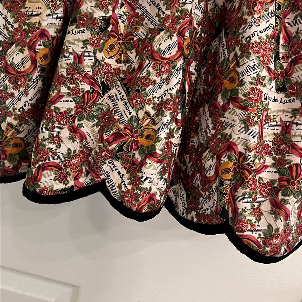 Petals San Francisco Vintage Girl’s Scalloped Hem Holiday Print Dress Size 10 - Picture 9 of 16